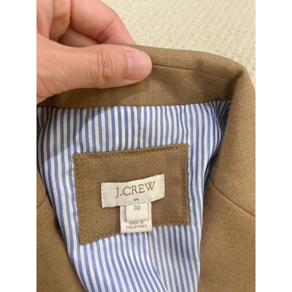 Classic Tan Women's Blazer - Picture 4 of 16